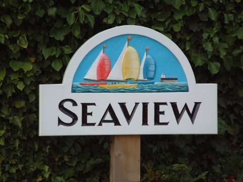 Seaview Sign