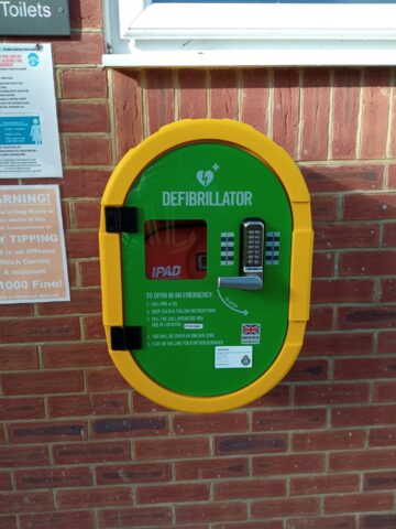 Defibrillator Box With instructions visible